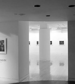 Edwynn Houk Gallery - New York